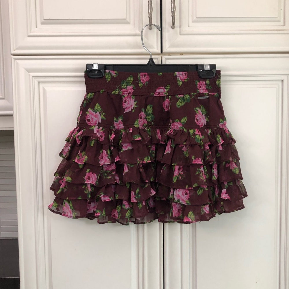 Abercrombie floral women’s ruffle skirt